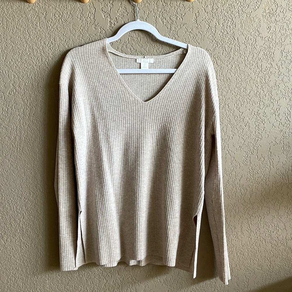 Beige v neck sweater from HM. Like new!